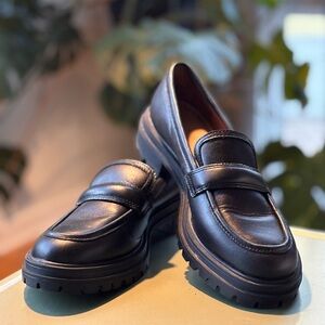 Women’s leather Madewell loafers